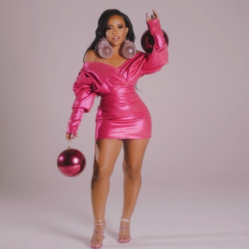 Nichole Lynel Metallic Off The Shoulder Dress Hot Pink New S